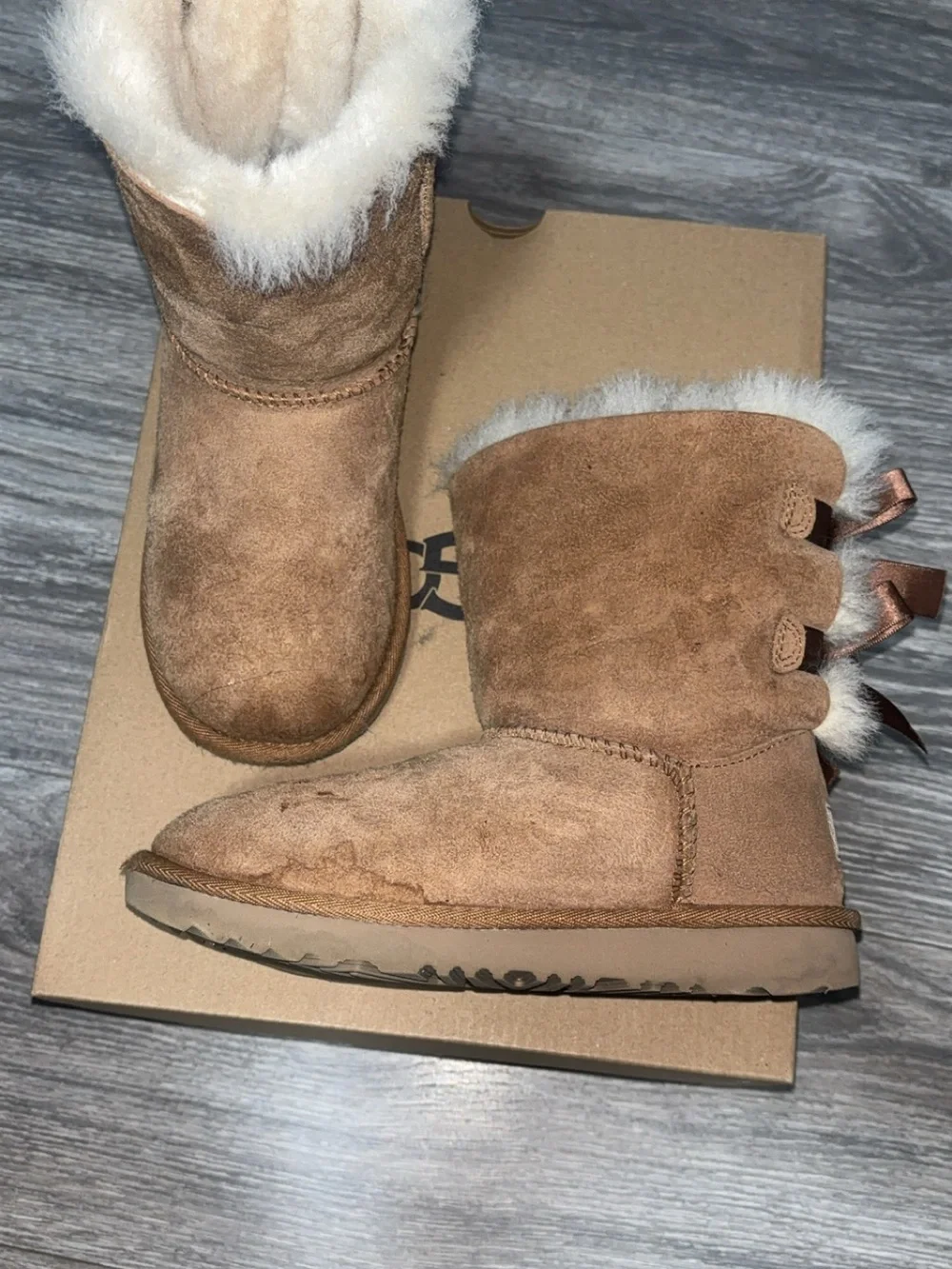 UGG classic kids